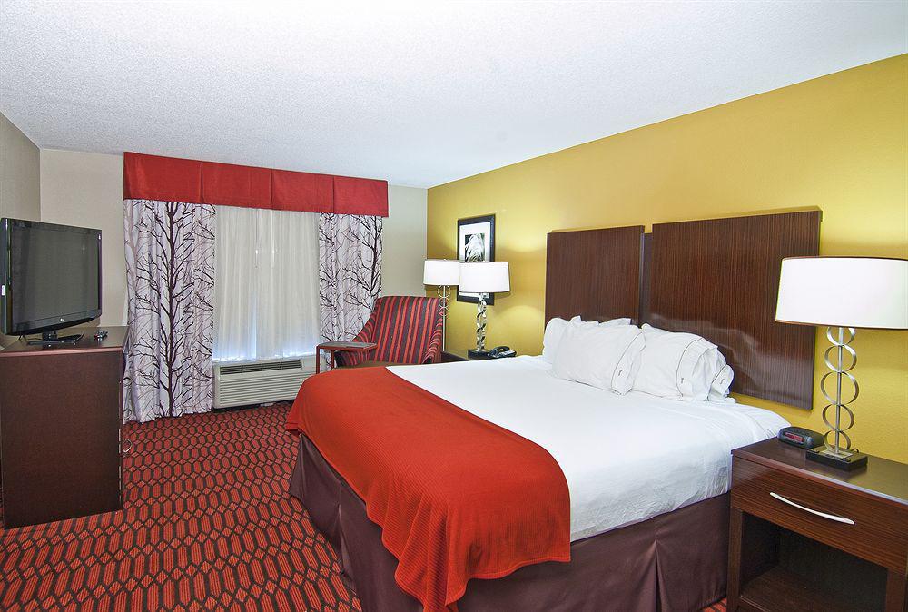 Holiday Inn Express Hotel & Suites Olive Branch By Ihg Eksteriør bilde
